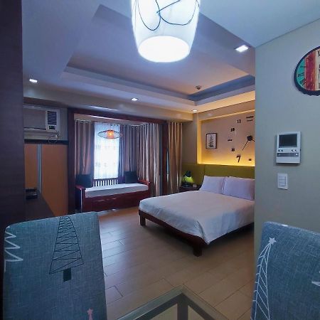 Two Palmtree Villas Newport Boulevard Near Naia 3 Pasay City Manila Eksteriør bilde